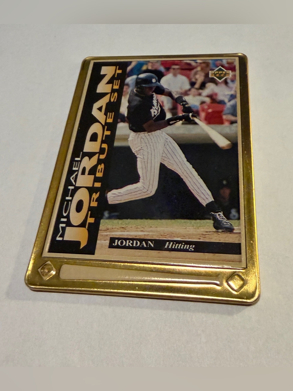 1995 Upper Deck Michael Jordan Tribute Embossed # JT3 Collectible